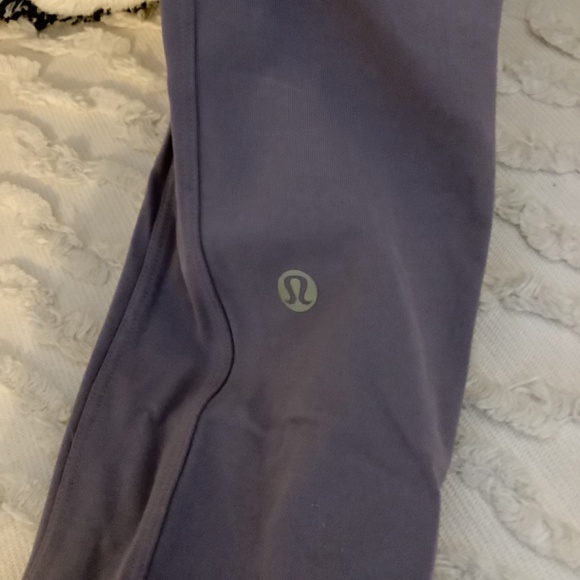 Lululemon leggings - Picture 3 of 7
